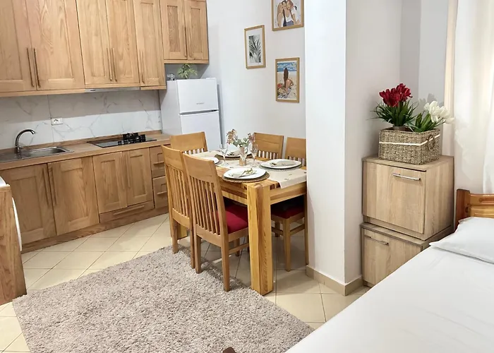 公寓 Family House & Free Parking Golem, Durres 格勒姆